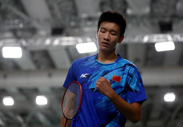 曼联解除弗格森合同，可能不允许他进入更衣室？