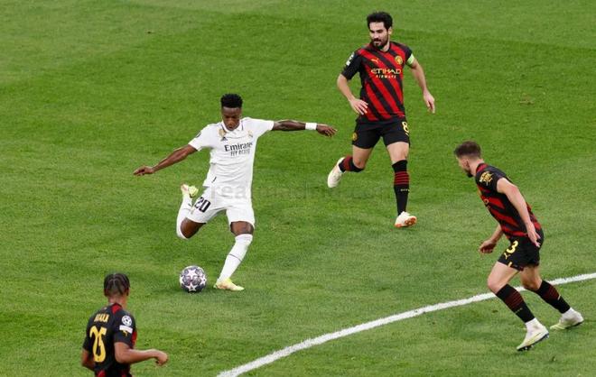 羅德裏戈或將接替克羅斯擔任皇馬定位球主罰者.