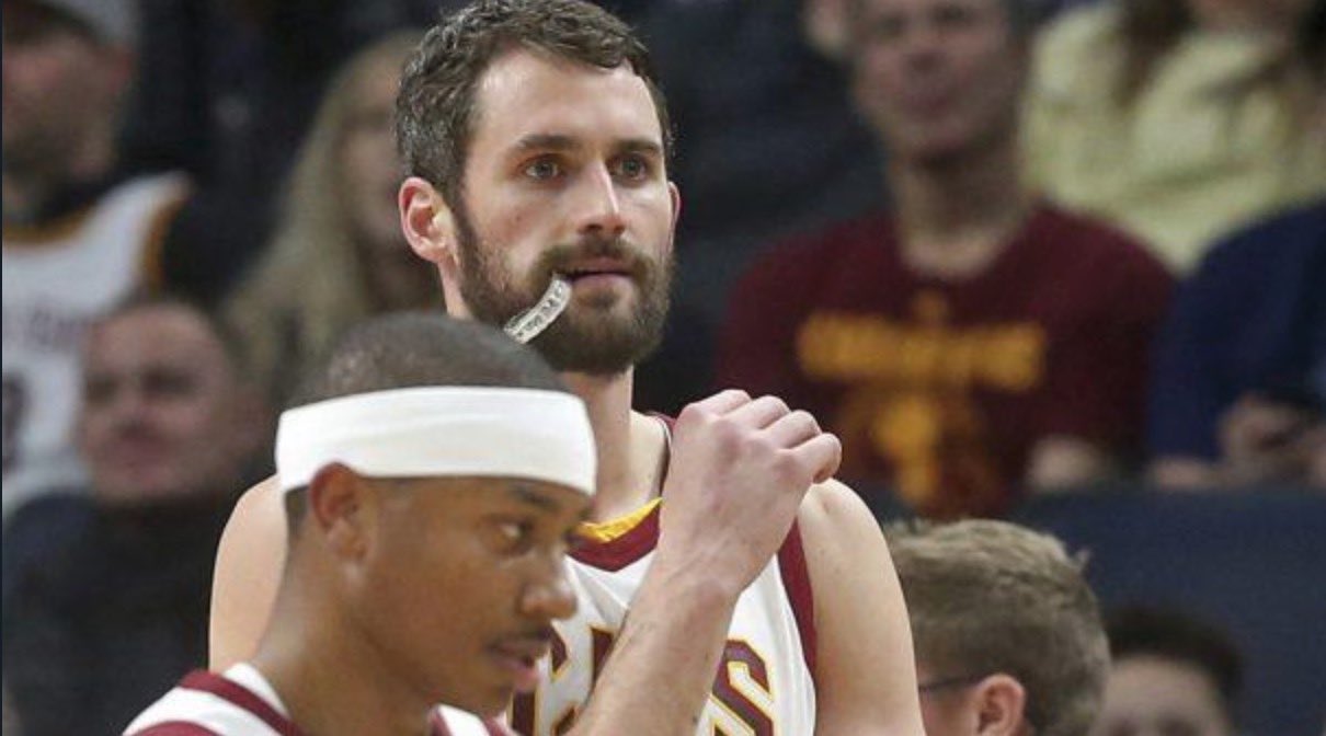 何时薄利两 何时薄利两